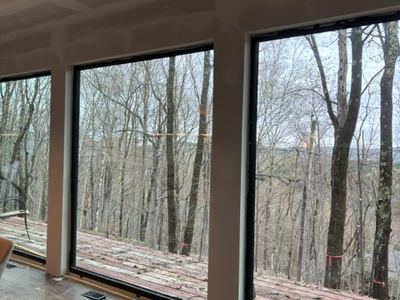 Fenestration panoramique d'un chalet — photo 2